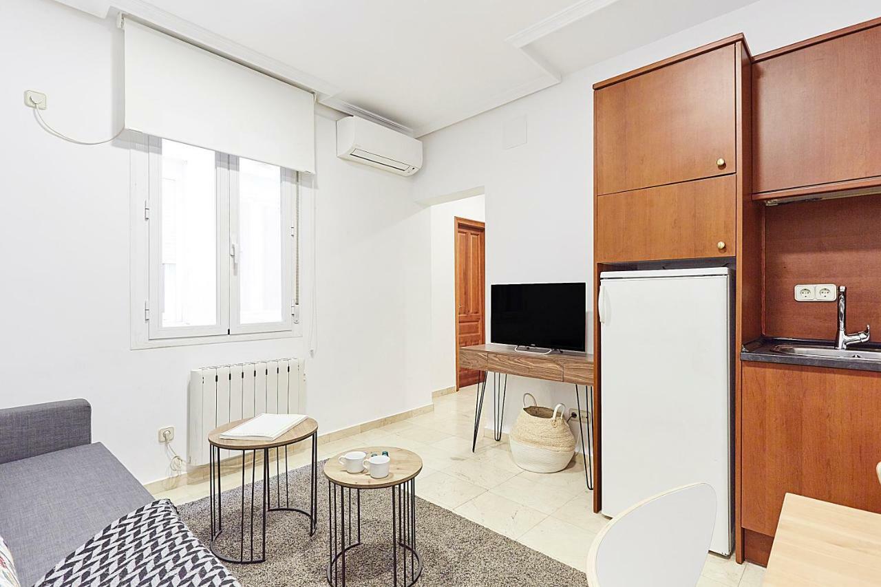 Leeways Apartment Xxx In Gran Via Madrid Buitenkant foto